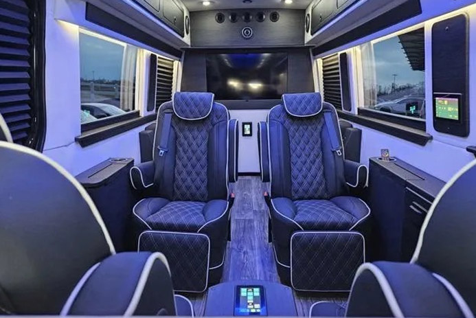Mercedes-Benz Sprinter jet limo
