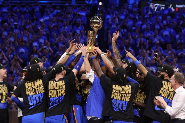 NBA Finals Airport Car Service Massachusetts – Book a Chauffeur Limo for VIP Game Day Transportation