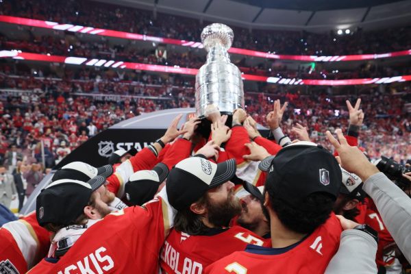 Stanley Cup Finals Airport Car Service in Massachusetts | Luxury Transportation to NHL Games